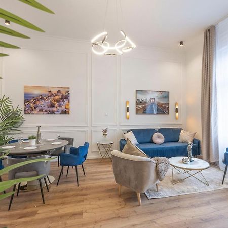 Luxurious Central Grand Home W/ 3Bedrm 2Bathrm Будапешт Экстерьер фото