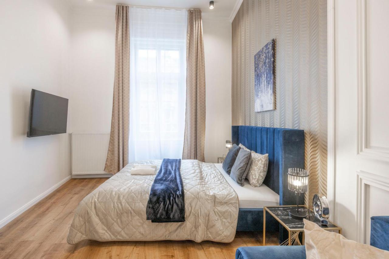 Luxurious Central Grand Home W/ 3Bedrm 2Bathrm Будапешт Экстерьер фото